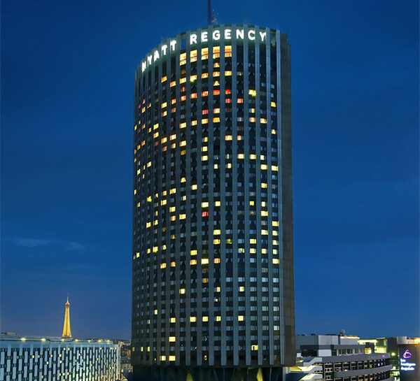 RINCON international d'architecture INTERNATIONAL D'ARCHITECTURE Atelier 3 ATELIER 3 HYATT REGENCY PARIS ETOILE hyatt regency paris etoile PARIS paris TOURS ET USAGES MIXTES tours et usages mixtes HOTEL & COMMERCIAL hotel & commercial IDA ida