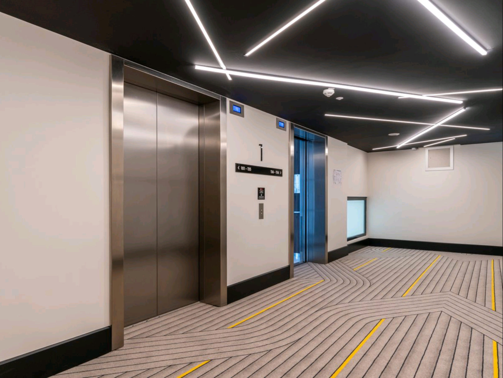 julianrincon Julian Rincon INTERNATIONAL D'ARCHITECTURE international darchitecture International d'architecture Atelier 3 atelier 3 Hyatt place hyatt house HYATT PLACE HYATT HOUSE ROISSY BELLE ETOILE Roissy Belle Etoile Hotel et commercial