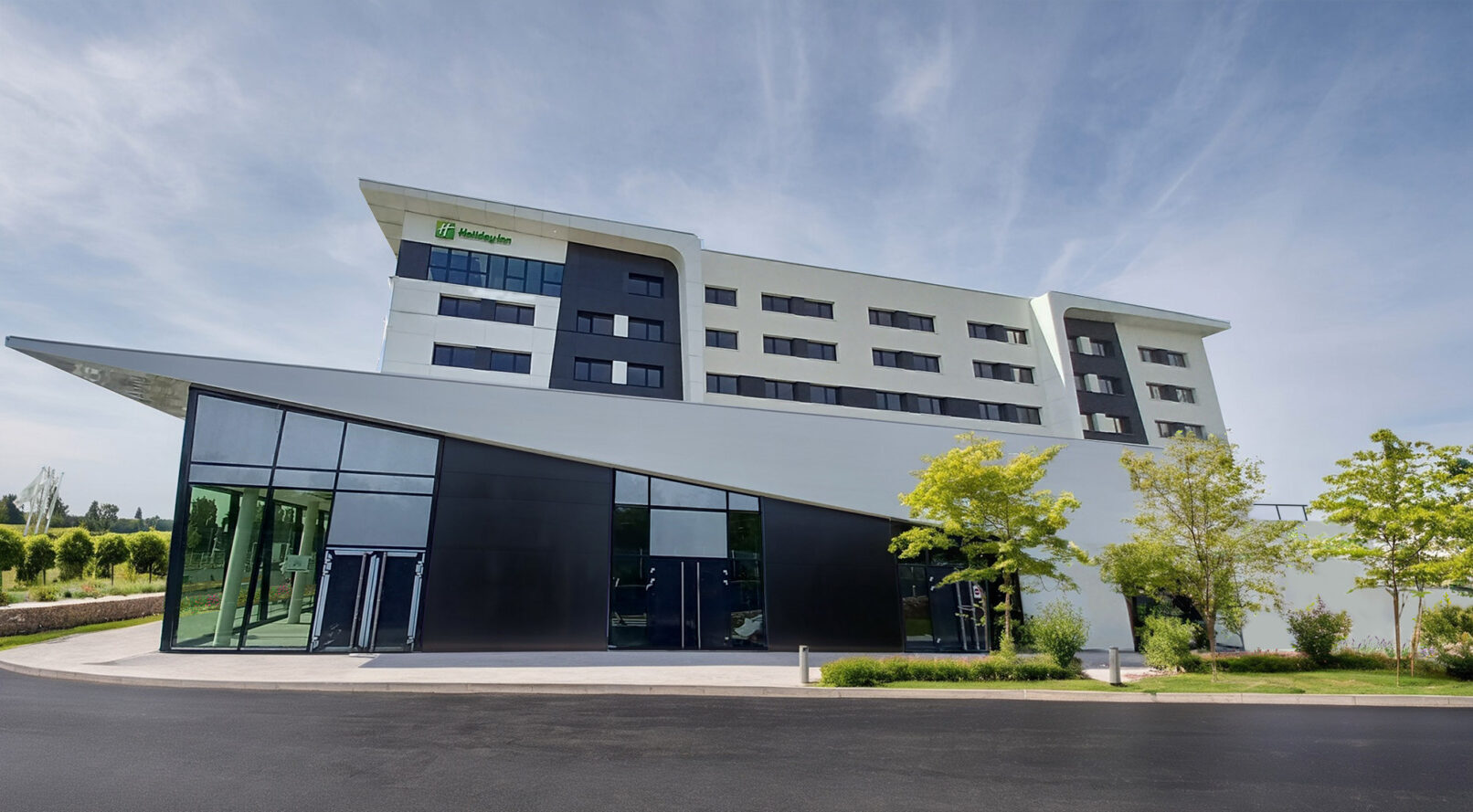 julianrincon Julian Rincon INTERNATIONAL D'ARCHITECTURE international darchitecture International d'architecture Atelier 3 atelier 3 HOLIDAY INN holiday inn ROISSY roissy France FRANCE hotel et commercial